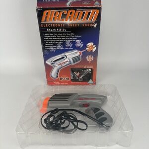 Vtg 1999 Arcadia Electronic Skeet Shoot Projecting Game Toymax Radar Pistol Only